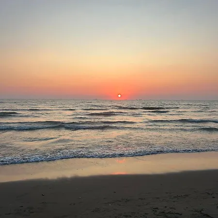 Noah's Seaside 公寓 格勒姆