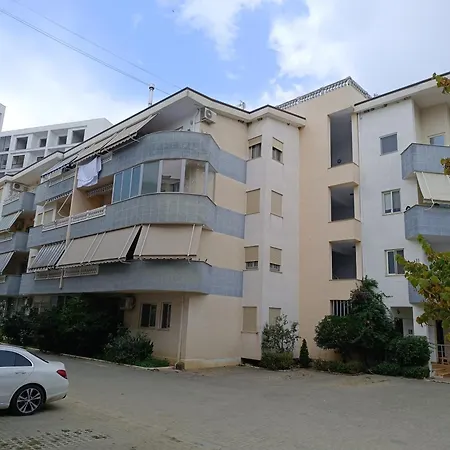 Noah's Seaside Apartament *