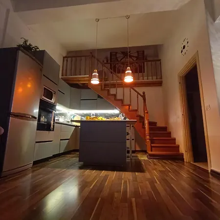 Noah's Seaside * Golem (Tirana)