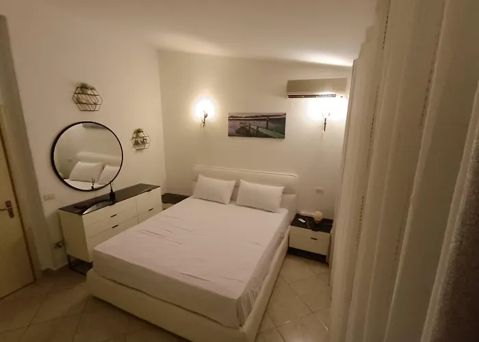 Noah's Seaside Golem (Tirana)