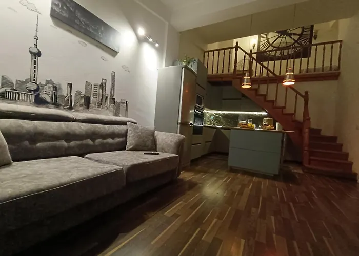 Noah's Seaside Golem (Tirana)